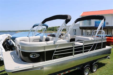 Lake Anna Boat Rentals at Pleasants Landing Marina VA